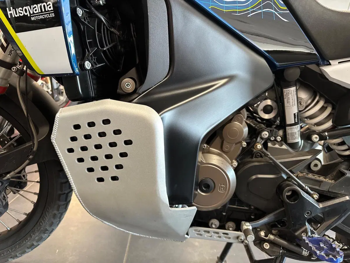 Husqvarna Norden 901 Expedition (2023 - 24) (9)