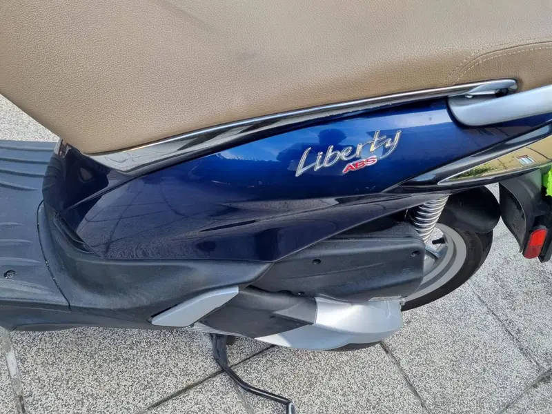 Piaggio Liberty 150 ABS (2017 - 20) (8)