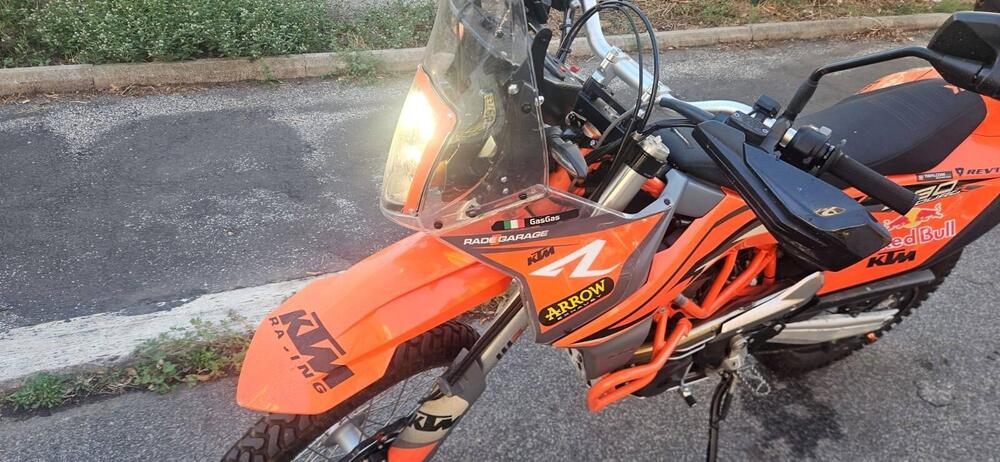 KTM 690 Enduro R (2022 - 25) (4)