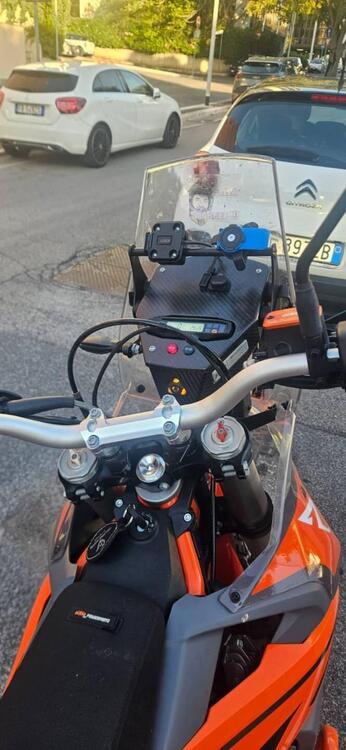 KTM 690 Enduro R (2022 - 25) (5)