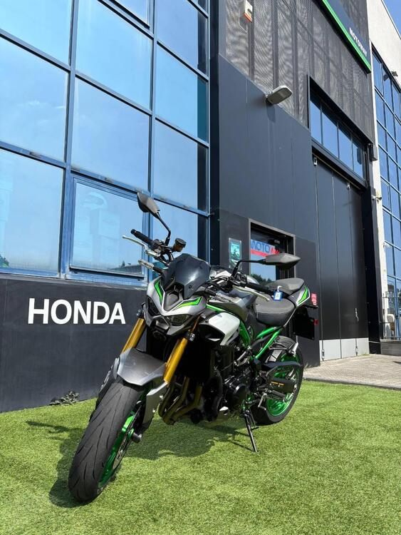 Kawasaki Z 900 SE (2025 - 26) (3)
