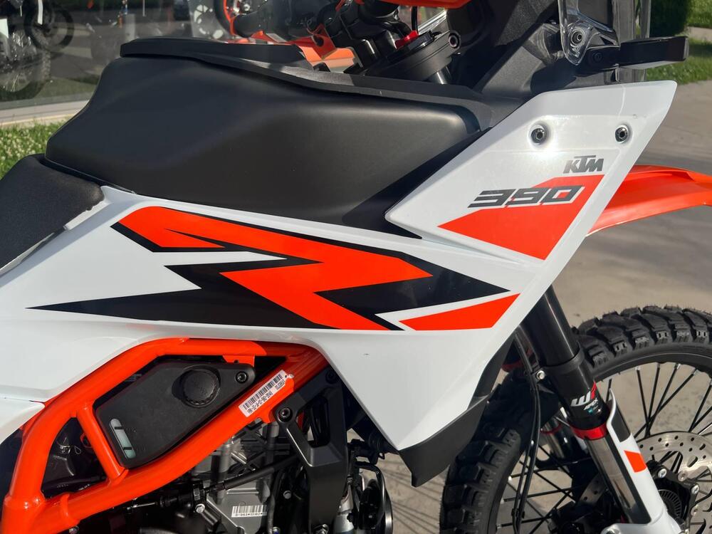 KTM 390 Adventure R (2025 - 26) (2)