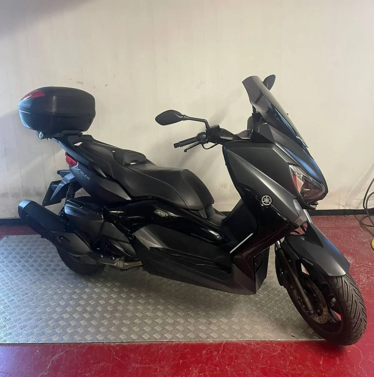 Yamaha X-Max 400 (2013 - 16)