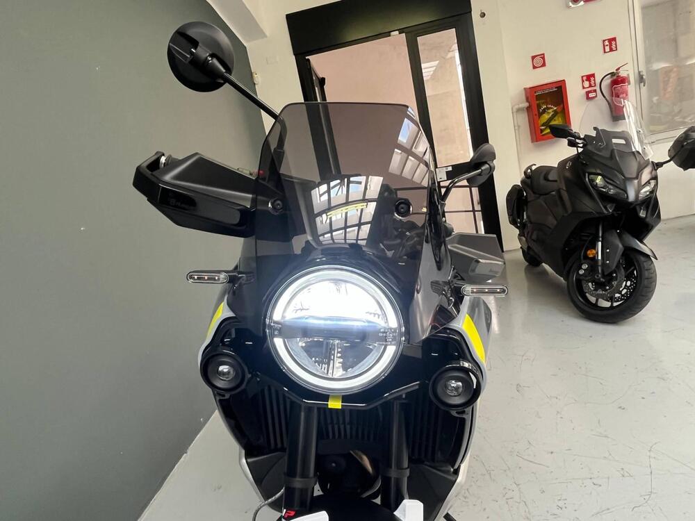 Husqvarna Norden 901 (2022 - 25) (4)