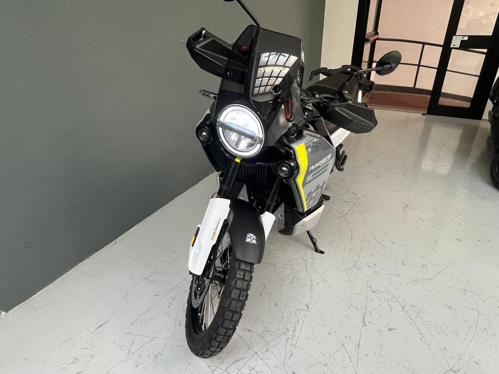 Husqvarna Norden 901 (2022 - 25) (3)