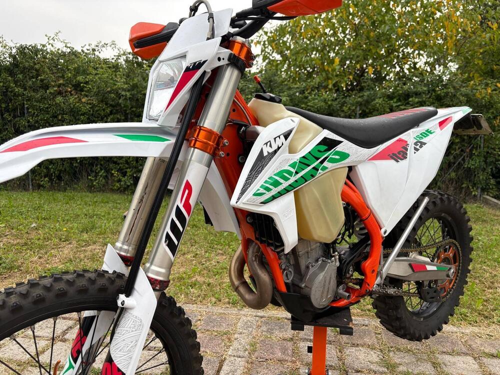 KTM 450 EXC-F Six Days (2021) (4)