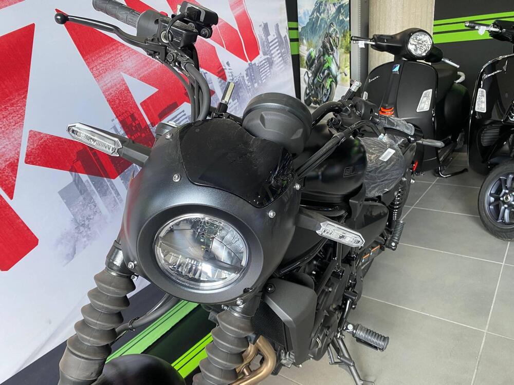 Kawasaki Eliminator 500 SE (2024 - 26) (4)
