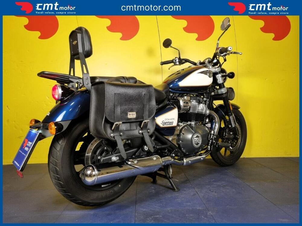 Royal Enfield Super Meteor 650 (2023 - 25) (4)