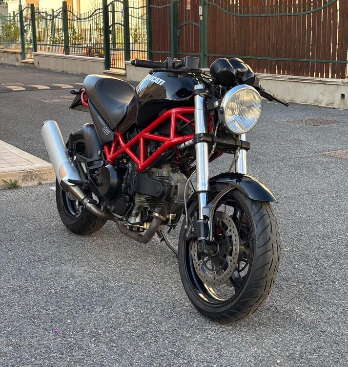 Ducati Monster 695 (2006 - 08)