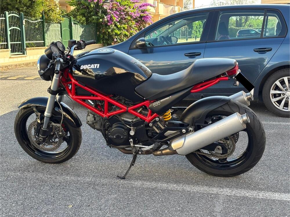 Ducati Monster 695 (2006 - 08) (3)