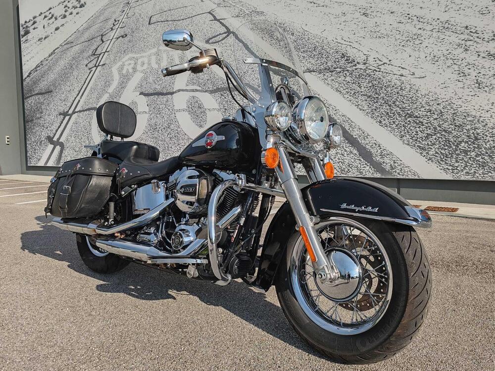 Harley-Davidson 1690 Heritage Classic (2011 - 17) - FLSTC (3)