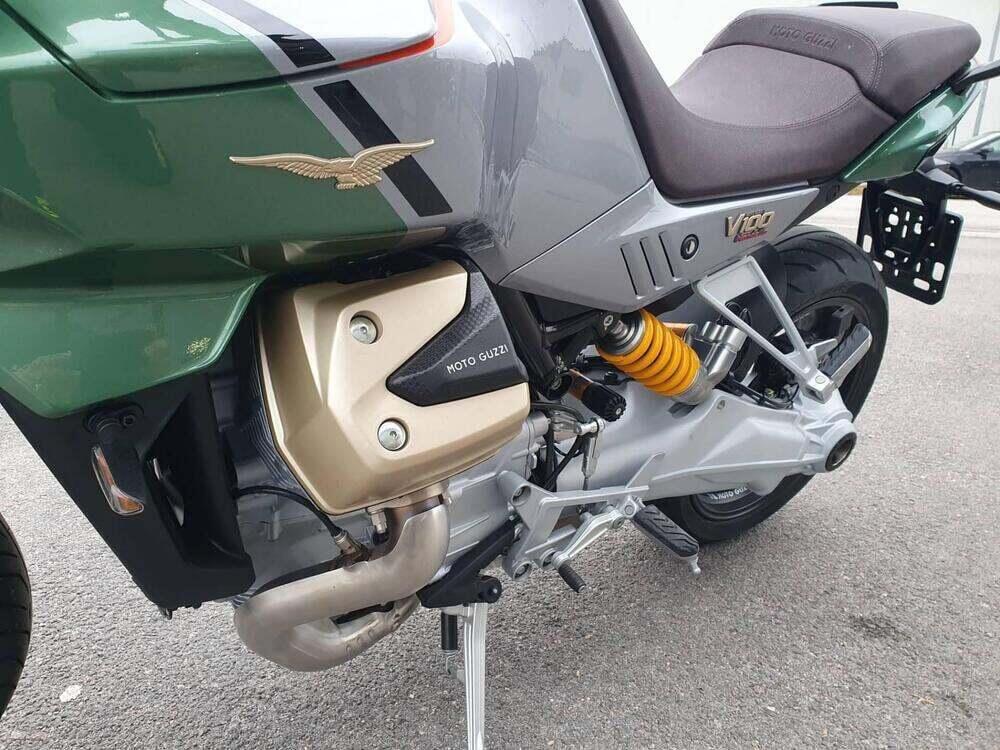Moto Guzzi V100 Mandello S (2025) (4)