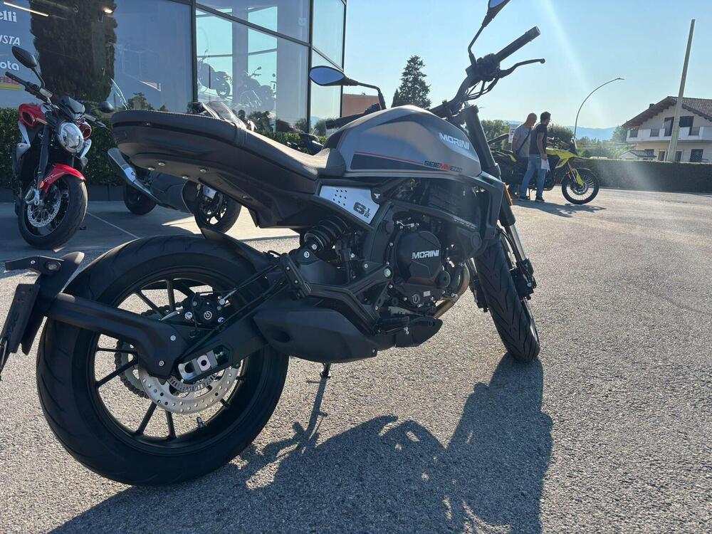 Moto Morini SEIEMMEZZO STR (2022 - 25) (5)