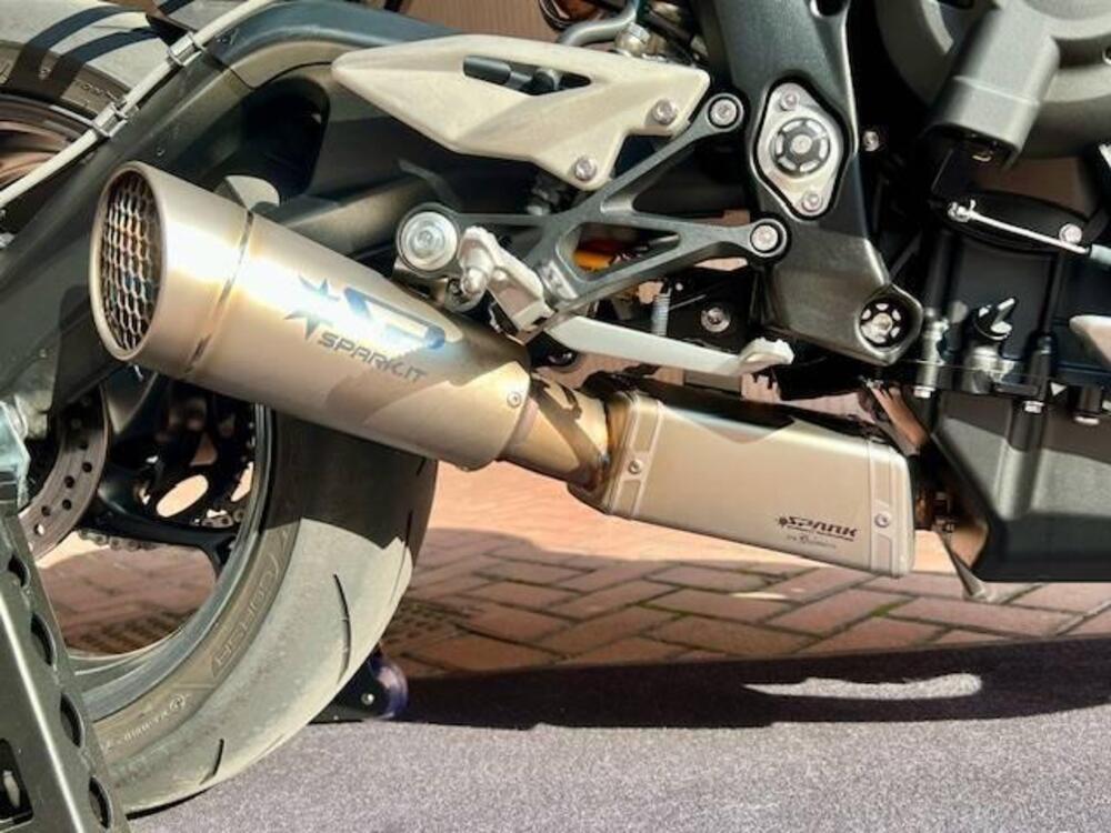 Triumph Street Triple 765 RS (2023 - 25) (3)