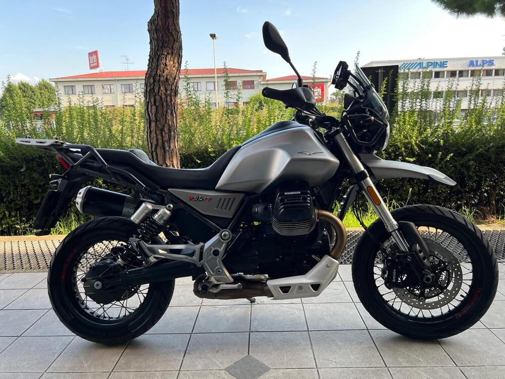 Moto Guzzi V85 TT (2019 - 20) (2)