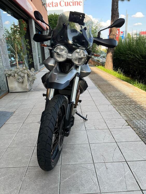 Moto Guzzi V85 TT (2019 - 20) (3)