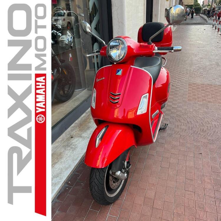 Vespa GTS 300 Super (2008 - 16) (3)