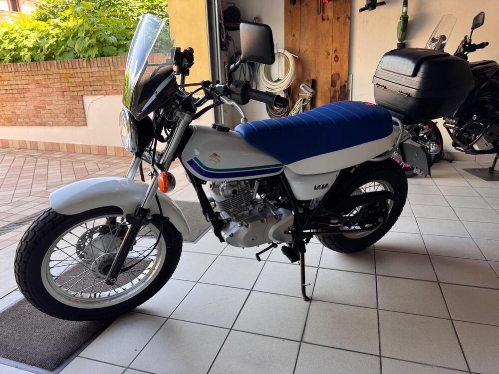 Suzuki Van Van RV 125 (2006 - 17) (2)