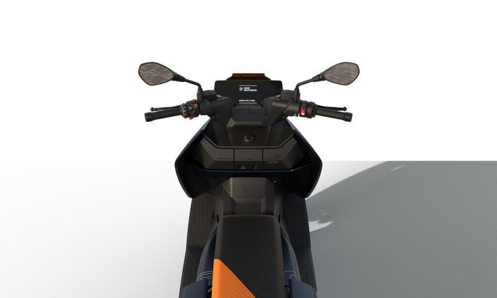 Bmw CE 04 (2021 - 25) (4)