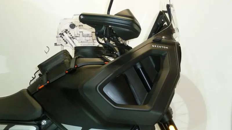 Brixton Motorcycles Crossfire 500 Storr (2025 - 26) (3)
