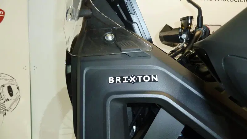 Brixton Motorcycles Crossfire 500 Storr (2025 - 26) (8)