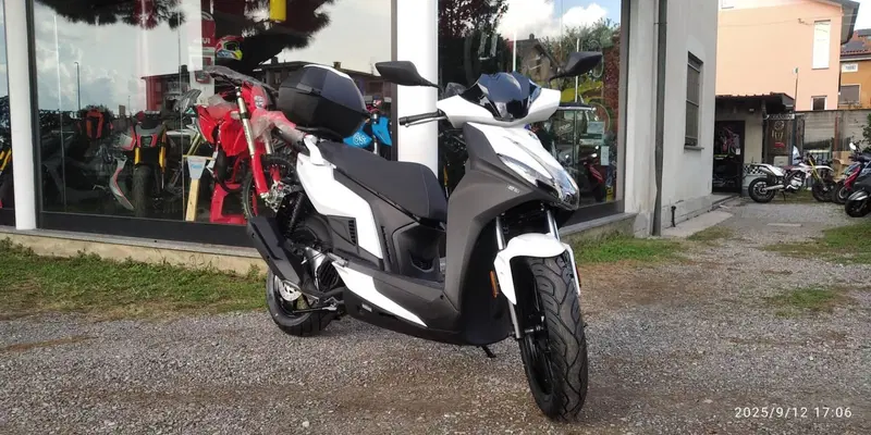 Kymco Agility 125 S (2022 - 26) (2)