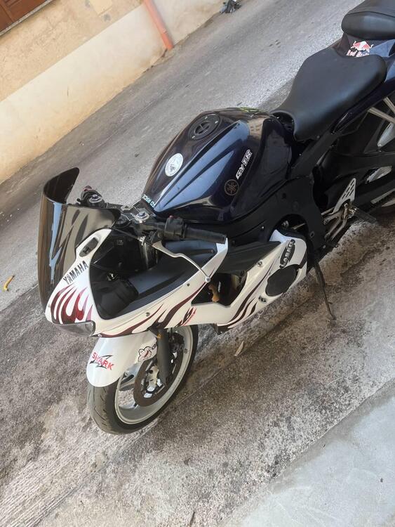 Yamaha YZF R6 (2003 - 04) (4)