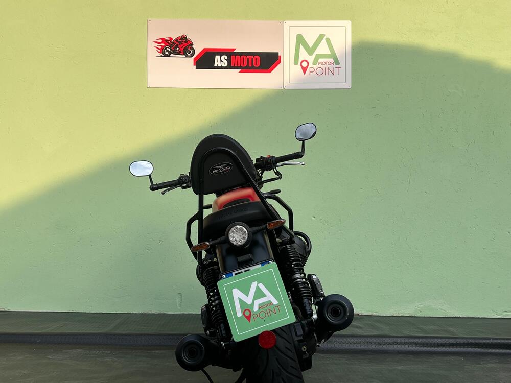 Moto Guzzi V7 Stone (2021 - 24) (5)