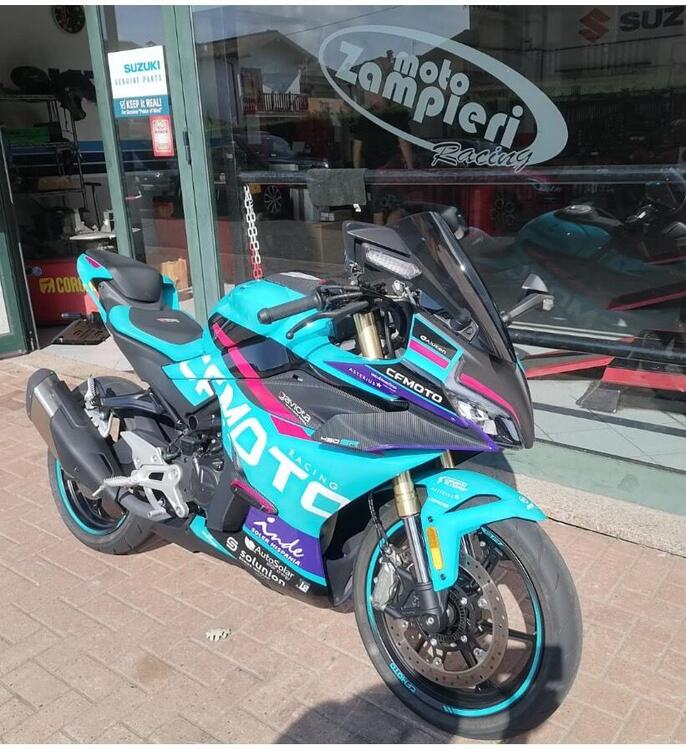 CFMOTO 450SR World Champions Replica (2025) (2)