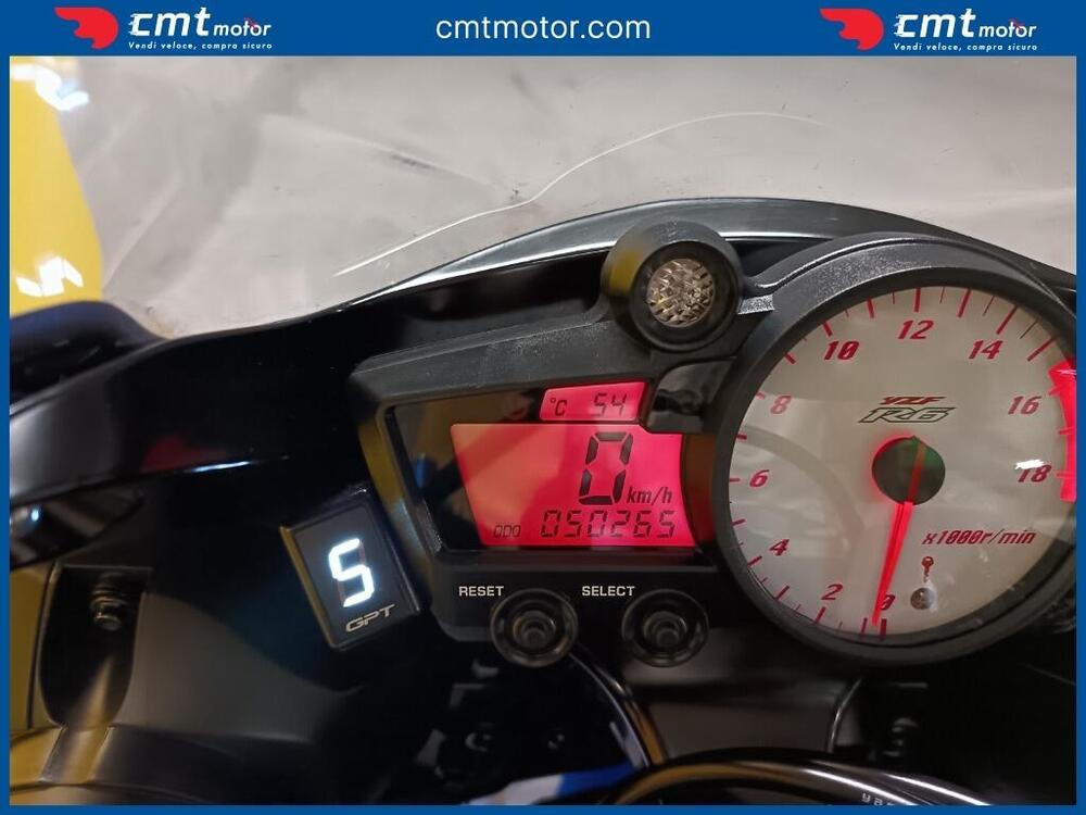 Yamaha YZF R6 (2003 - 04) (5)
