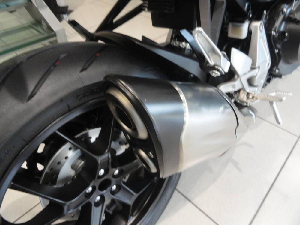 Honda CB 1000 R + Neo Sport Cafè (2019 - 20) (4)