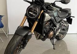 Honda CB 650 R E-Clutch (2024 - 25) usata