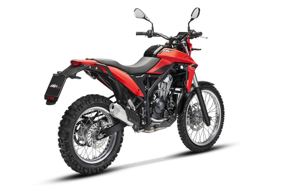 Betamotor Alp 4.0 (2024 - 25) (2)