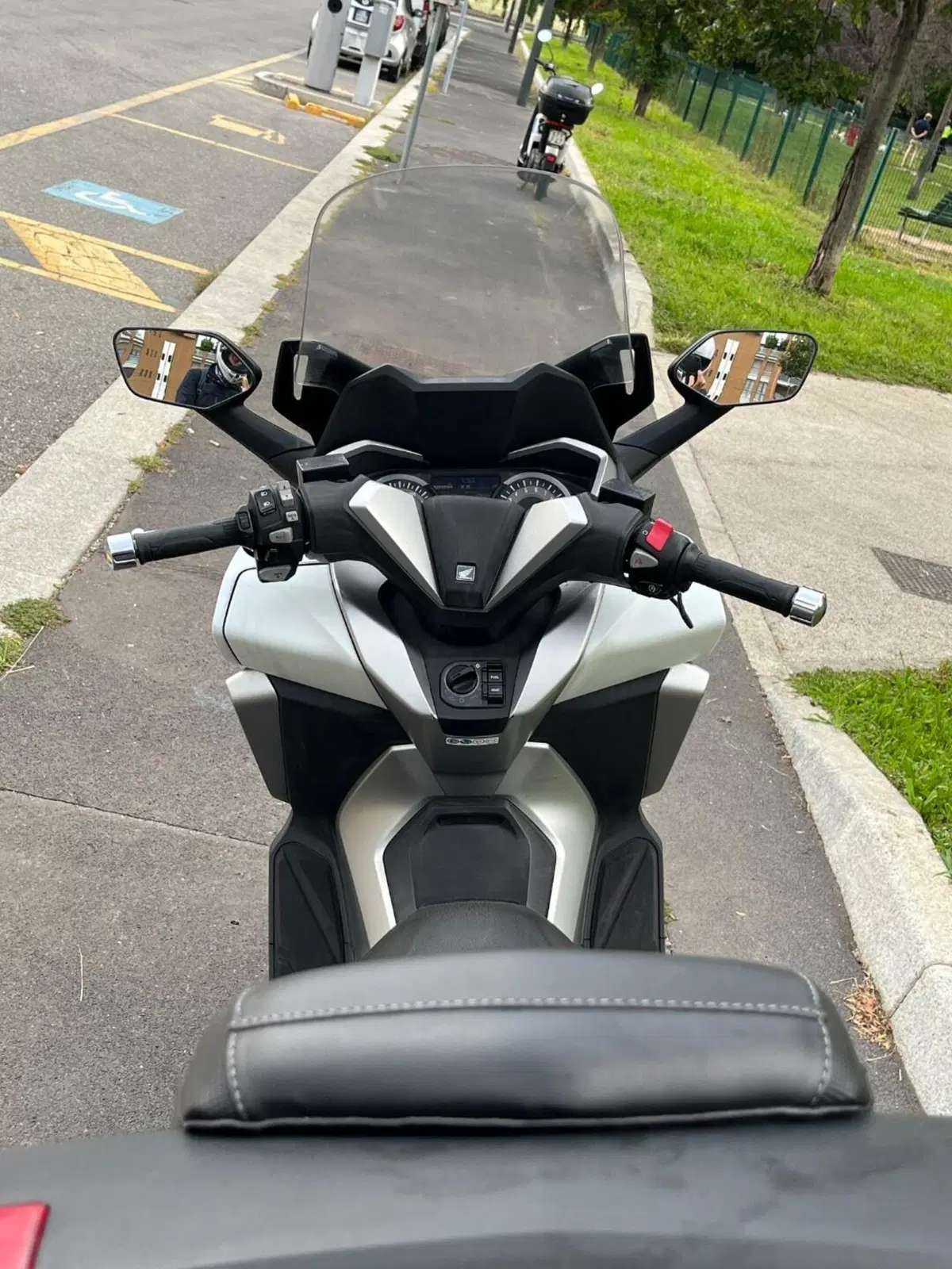 Honda Forza 300 ABS (2018 - 20) (8)