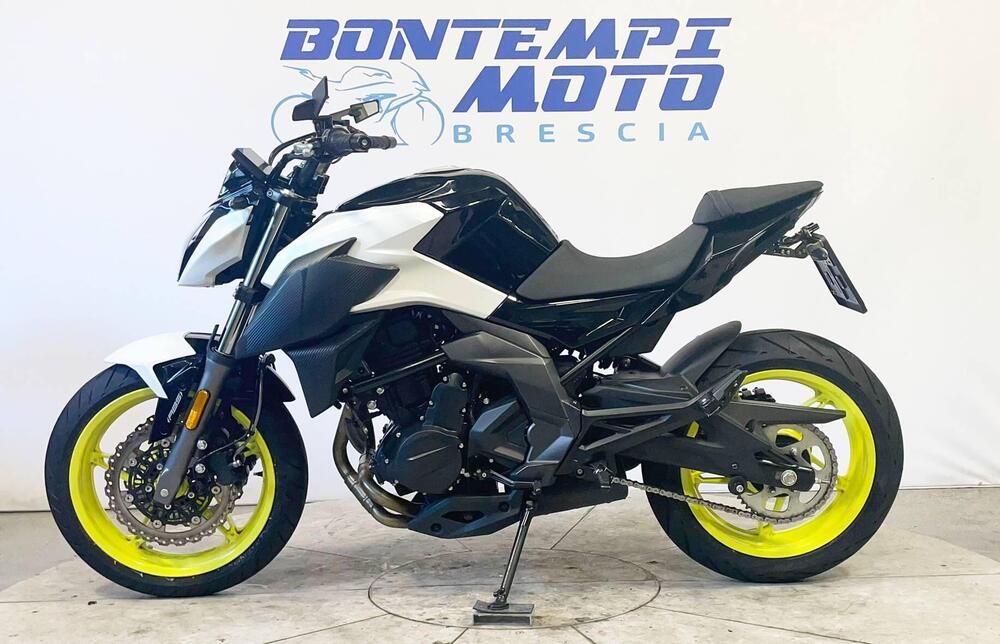 CFMOTO 650NK (2021 - 24) (2)