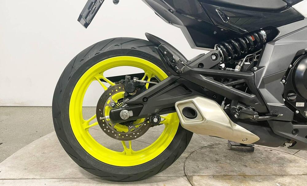 CFMOTO 650NK (2021 - 24) (3)