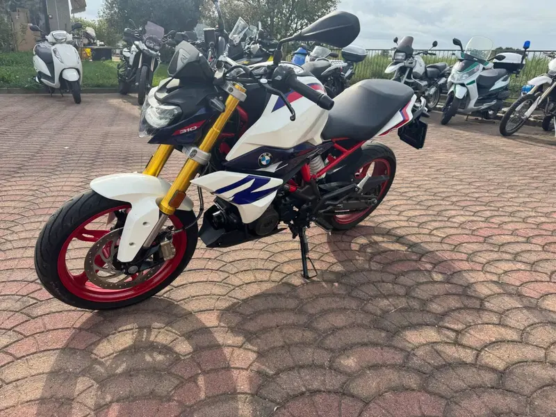 Bmw G 310 R (2021 - 25)