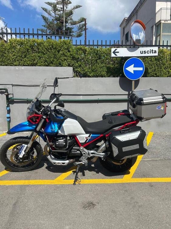 Moto Guzzi V85 TT (2024 - 25)