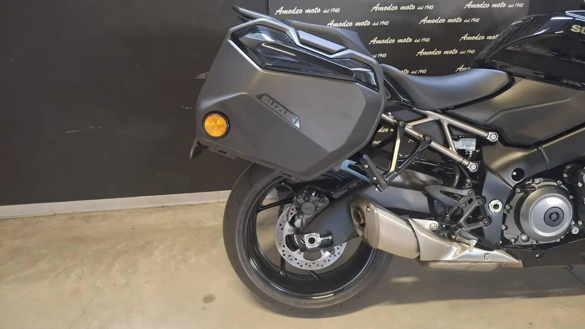Suzuki GSX-S1000GT (2022 - 24) (6)