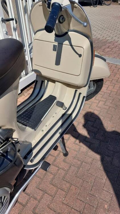 Piaggio Vespa 150 PX (1980 - 00) (4)