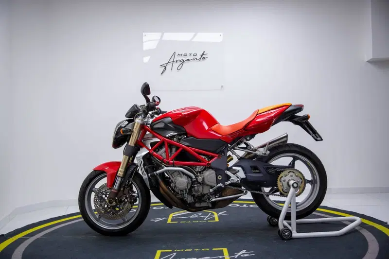 MV Agusta Brutale 910 S (2005 - 11) (3)