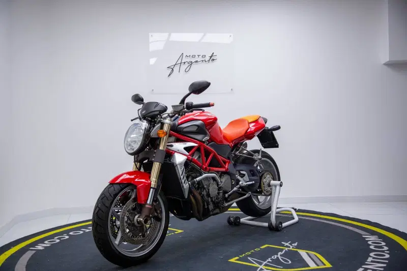 MV Agusta Brutale 910 S (2005 - 11) (4)