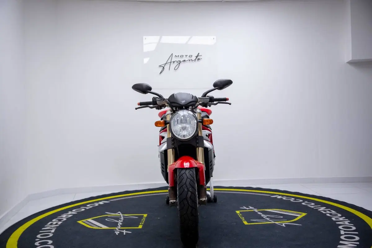 MV Agusta Brutale 910 S (2005 - 11) (5)