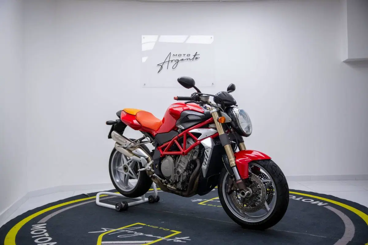 MV Agusta Brutale 910 S (2005 - 11) (6)