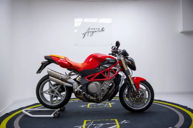 MV Agusta Brutale 910 S (2005 - 11) (7)