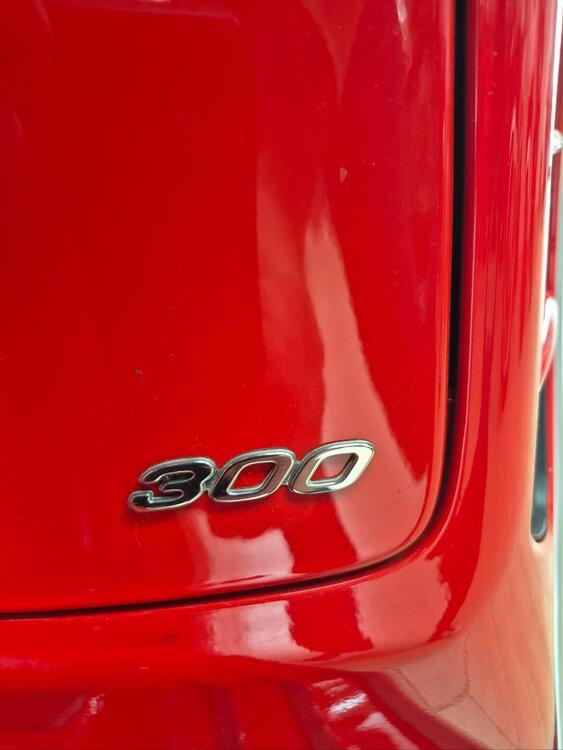 Vespa GTS 300 Super Hpe (2021 - 22) (4)