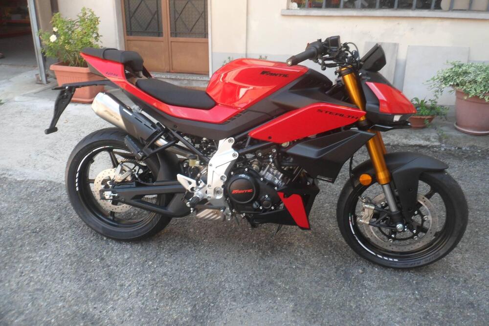 Fantic Motor Stealth 125 (2025) (2)
