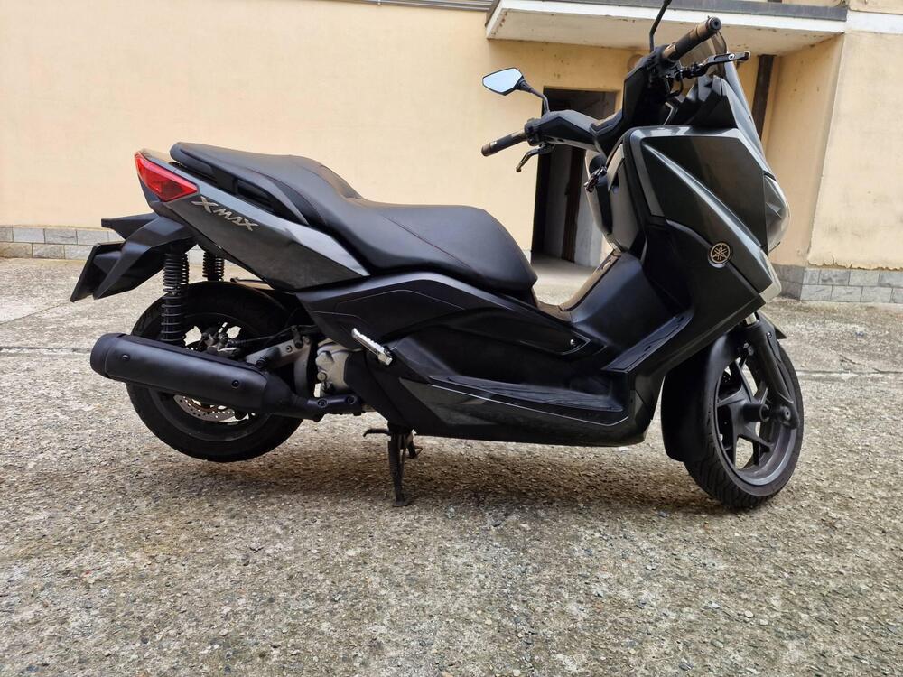Yamaha X-Max 250 ABS (2014 - 16) (3)