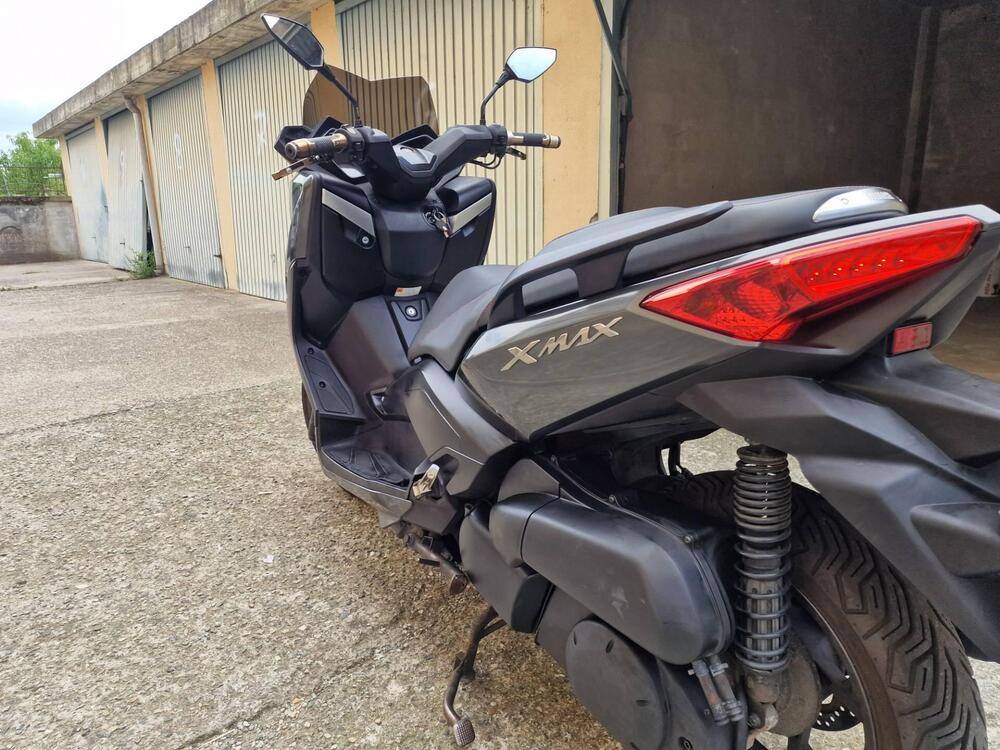 Yamaha X-Max 250 ABS (2014 - 16) (4)