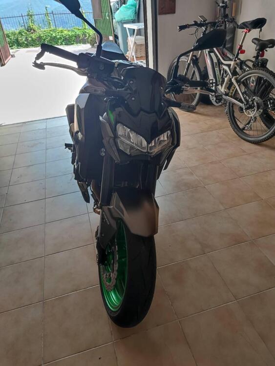 Kawasaki Z 900 (2021 - 24) (3)